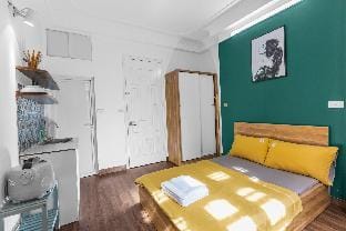 Sisan Home 43, Kim Ma Thuong 1, Bedroom Vacation rental in Hanoi