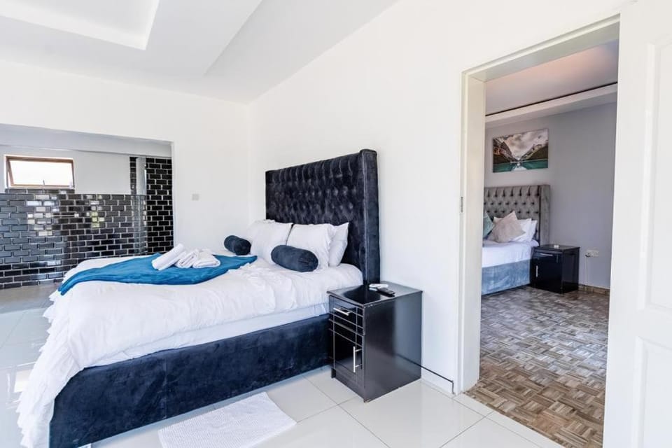 The Crescent Victoria Falls  Apartment in Zimbabwe