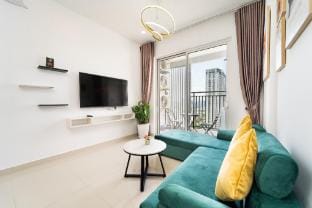 Hana Apartment [2Br Golden View Sunrise Cityview ] Apartment in Ho Chi Minh City