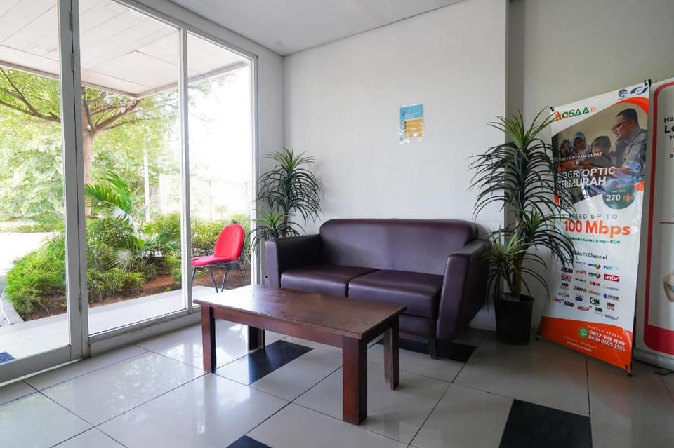 OYO 94024 Sentraland karawang By Aswin Hotel in West Java