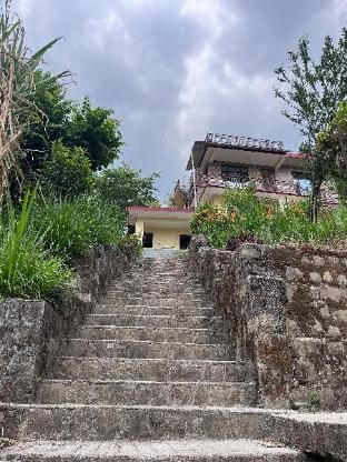 Private room with Dhauladhar Mountain View Vacation rental in Punjab, India