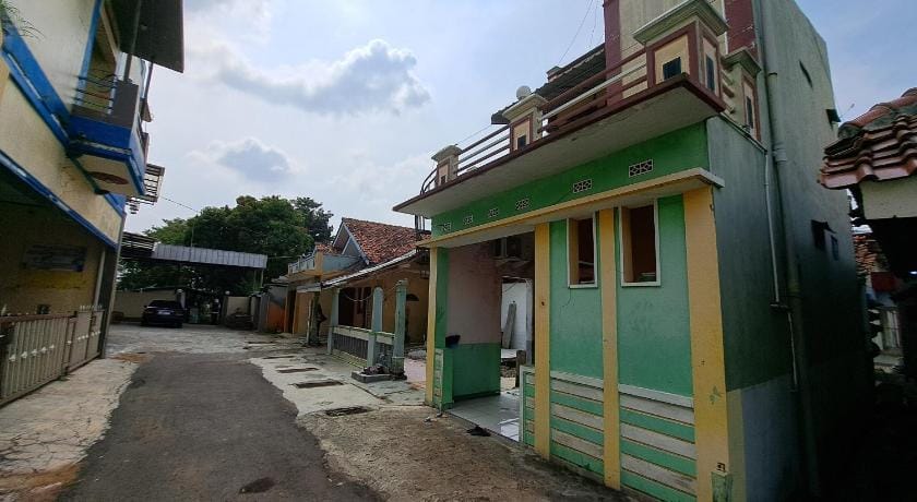 Hotel O Jati Guest House Hotel in West Java