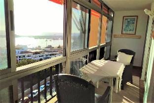 Beachfront Panoramic Playa Los Cristianos Apartment in Los Cristianos