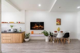 Hana Apartment( Spacious Studio_SaiGon Center) Apartment in Ho Chi Minh City