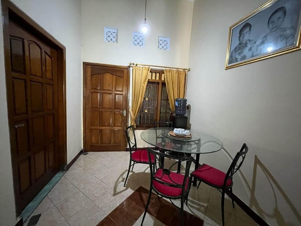 OYO 94003 Anjuk Ladang Homestay Hotel in Special Region of Yogyakarta