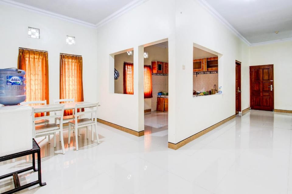 Hotel O Homestay Putra Syariah Hotel in Special Region of Yogyakarta