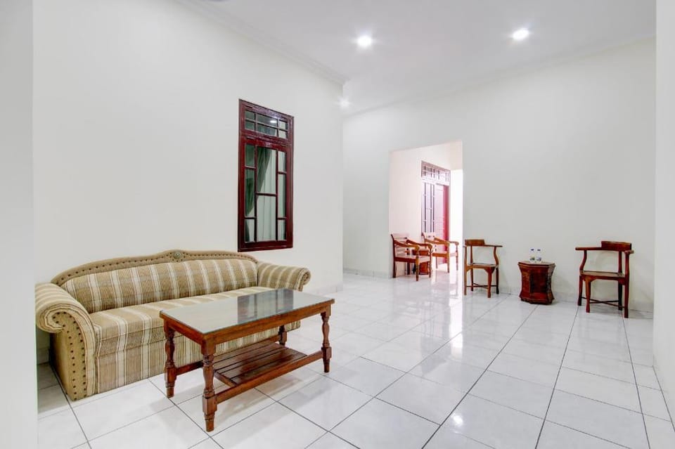 Hotel O Syariah Griya Wisata Hotel in Indonesia