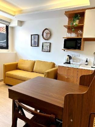 02Ekkamai/Thonglor/ BTS /ARL stylish apartment Vacation rental in Bangkok