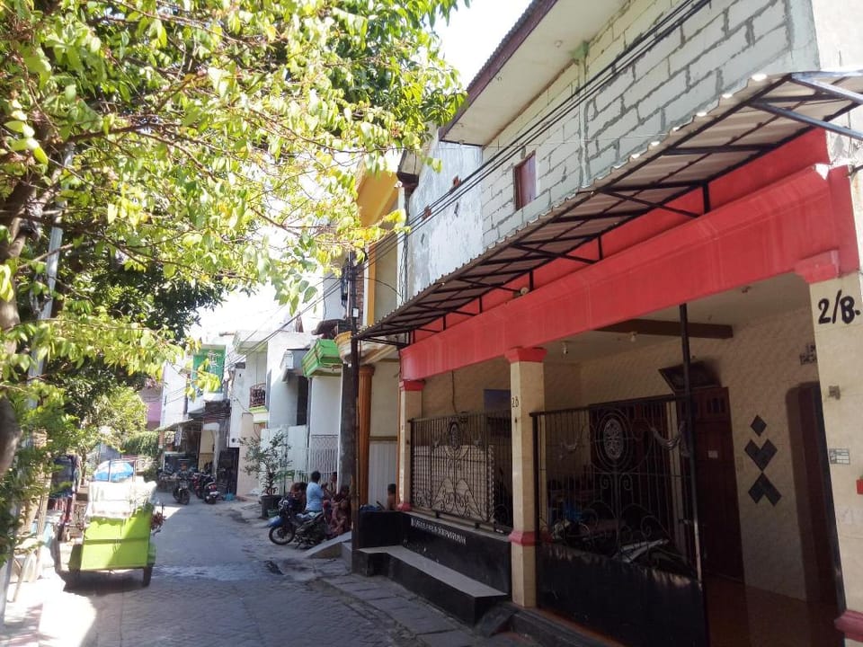 Hotel O Homestay Rungkut Syariah Hotel in Surabaya