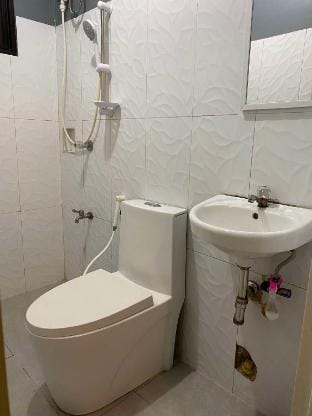 No 1 Budget Hotel in Manila P3k Suites Osmena Hway Apartment in Makati