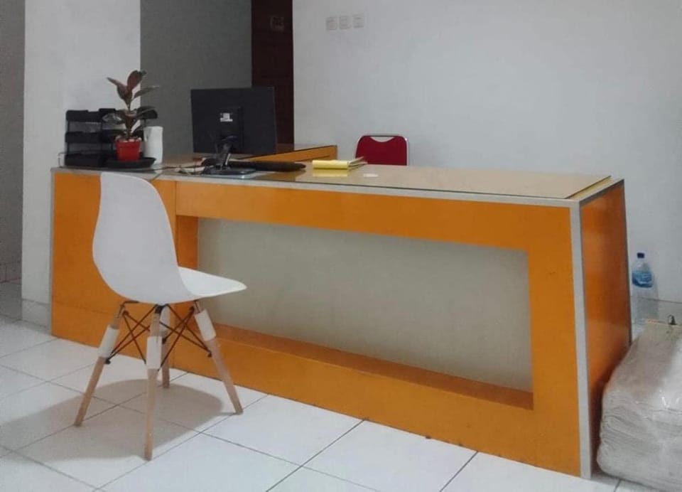 OYO 94050 Happy Room Hotel in West Java