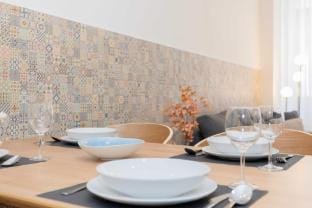 Liiiving in Porto   Invictus Bolh  o Market Apartment in Porto