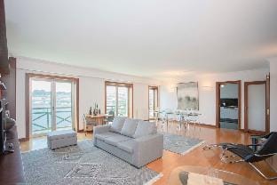 Liiiving in Porto - Douro Riverside Apartment Apartment in Vila Nova de Gaia