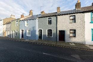Unique Cottage in the heart of Ulverston Vacation rental in England