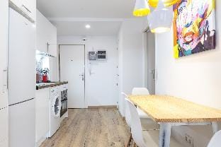 Besos Beach Gem II By MyRentalHost Apartment in Barcelonès