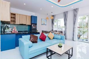 Home 4Brs near swimming pool and beach 300 m Villa in Phan Thiet
