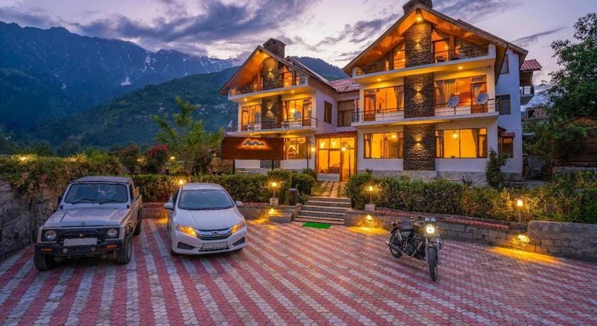 Ivaan Cottages X Mount Ville, Burwa, Manali Hotel in Himachal Pradesh