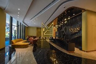 Sky pool@Axon Bukit Bintang 2room A12 Vacation rental in Federal Territory of Kuala Lumpur