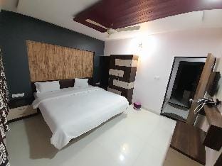 Archies Luxury Heaven  Villa in Maharashtra