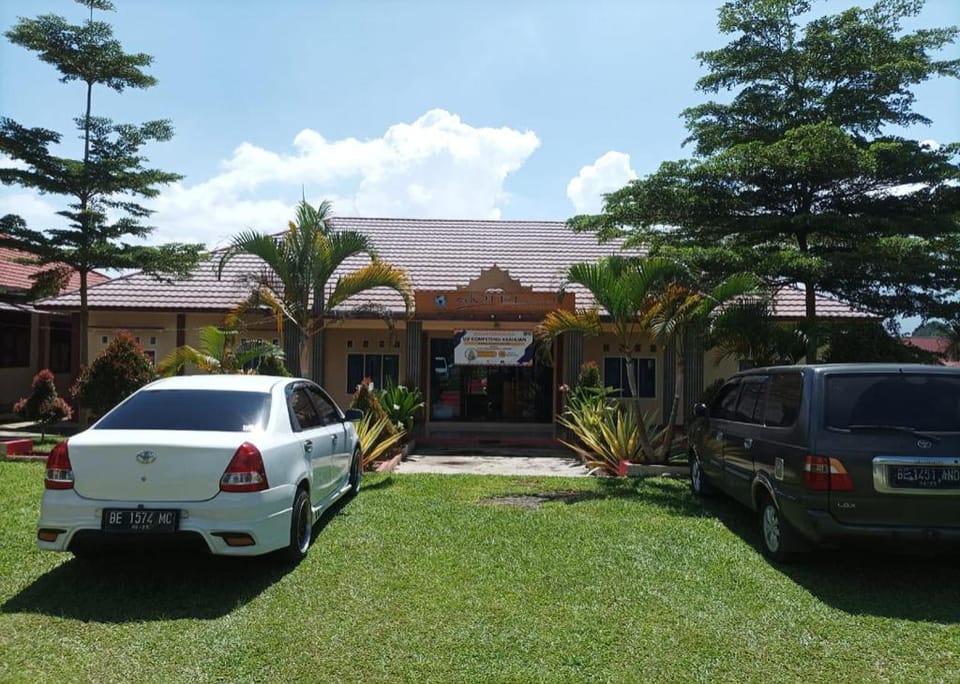 Robbani Edotel Liwa Syariah Hotel in Indonesia