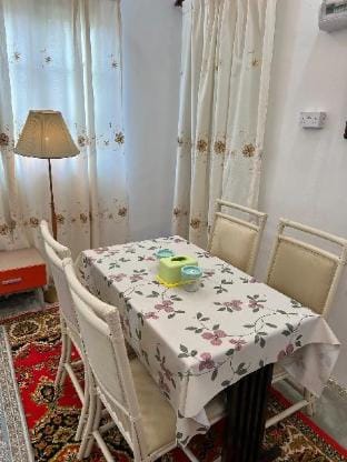Harith's Little Homestay @ Desa Putra 300mbps Wifi Vacation rental in Putrajaya