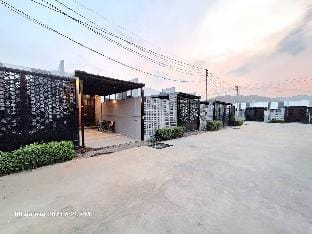 ModernA46 Hua-Hin Private Poolvilla from beach3km Villa in Hua Hin District