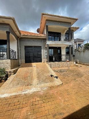 Meg Heights Kampala Vacation rental in Uganda