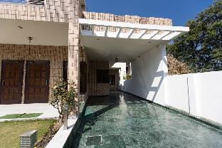 The Lawn House : 3BHK Furnished Villa with Lawn Vacation rental in Punjab, India