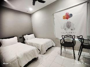MM Homestay, 5 Pax, Air Putih, Central  in Kuantan Vacation rental in Pahang, Malaysia