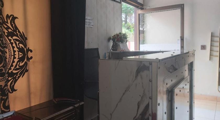 AK Hotel Of Guest House Bed and Breakfast in Lahore