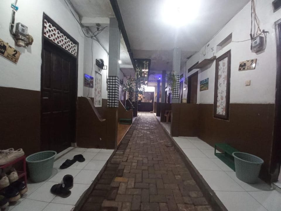 Hotel O Mekar Guest House Syariah Hotel in West Java
