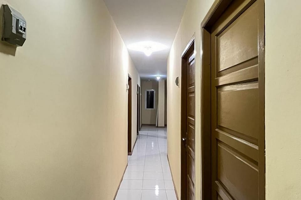 FeySha Guest House Mitra RedDoorz Hotel in Jakarta