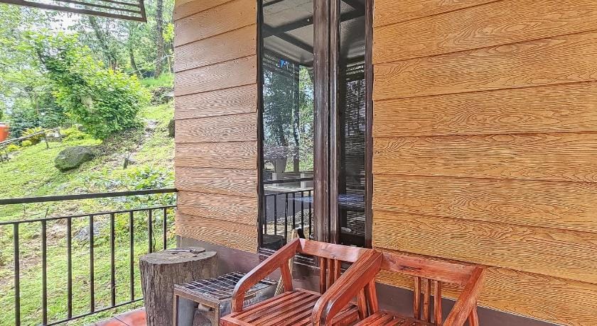 Bukit Senyum Residence Mitra RedDoorz Hotel in West Java