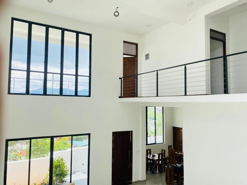 Kottagala White House Bed and Breakfast in Central Province