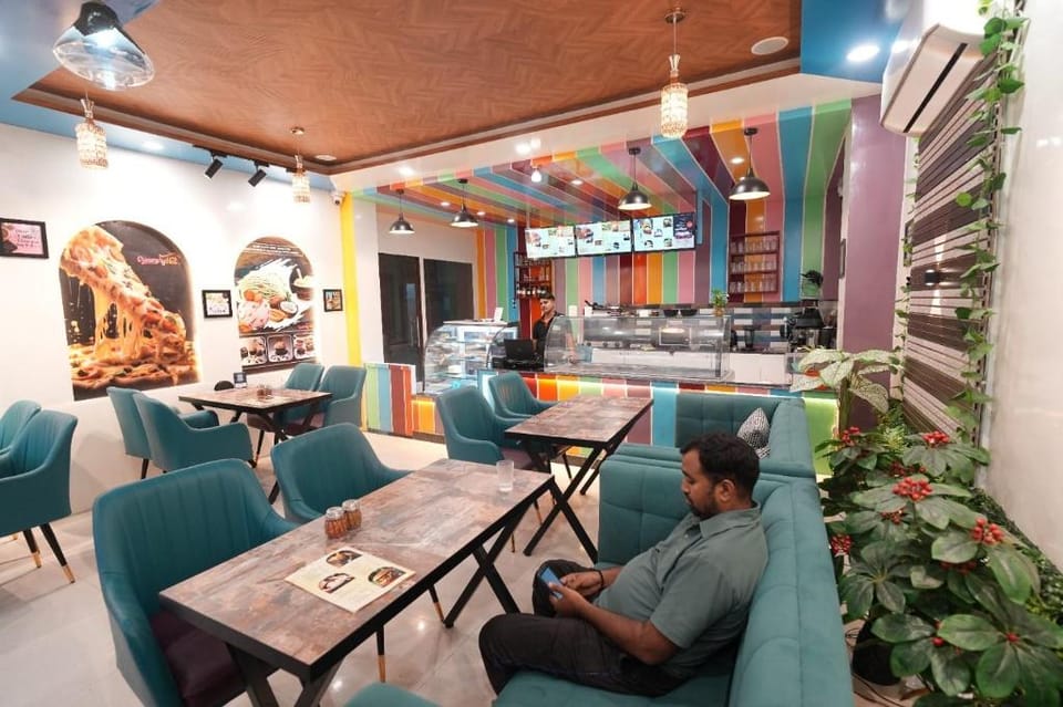 Hotel Hari Kripa Dham Near Prem Mandir By HRG Hotel in Uttar Pradesh