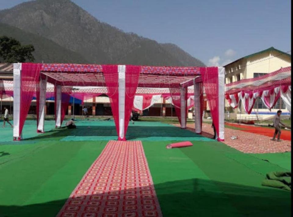 Goroomgo Utsav Palace Uttarkashi Hotel in Uttarakhand