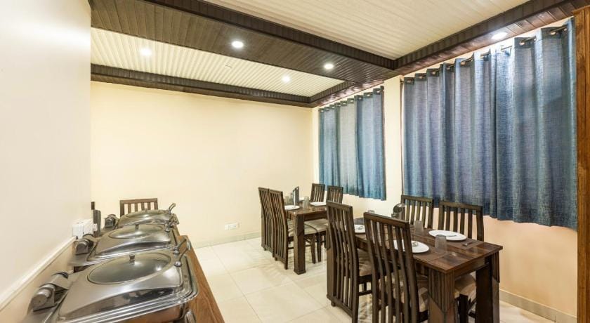 HOTEL CHARMING HILLS BY HIM HAULTS HOSPITALITY Hotel in Himachal Pradesh