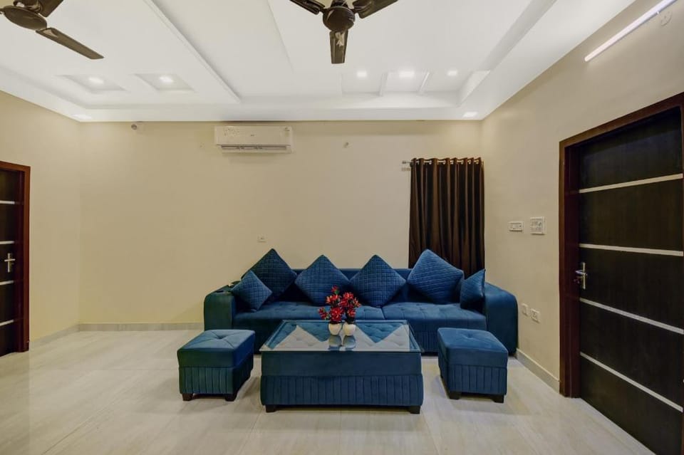 Hotel O Neelkanth Hotel in Jaipur