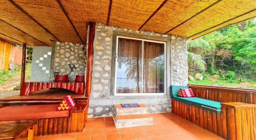 Europe Enchanted Bungalow Koh Rong Hotel in Sihanoukville