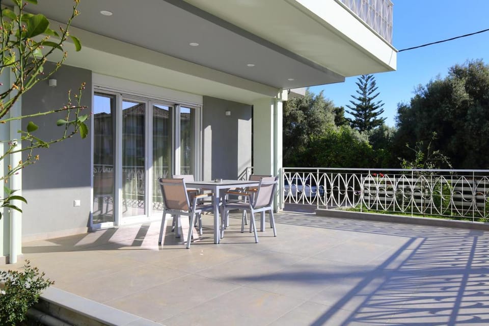 AquaVibe House Apartment in Lefkada