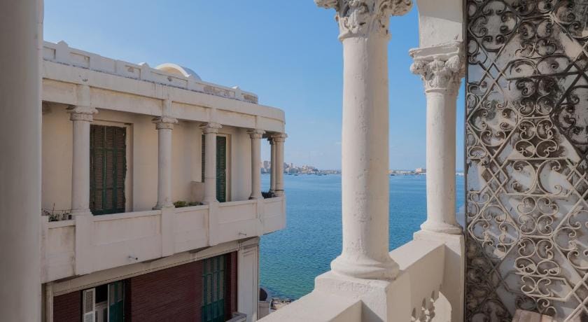 grey l studio apartments Corniche Alexandria Little Venice Apartment in Alexandria