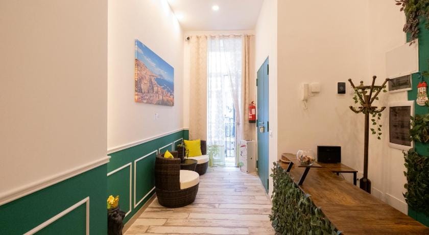 La casa di LuAle e Zoe Bed and Breakfast in Naples