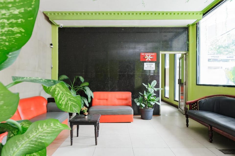 RedDoorz near Mitra Plaza Kota Banjarmasin Hotel in Indonesia