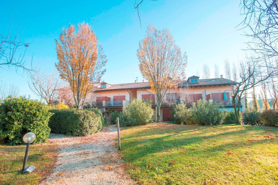 Experia Golf Loft - Italian Homing Apartment in Province of Brescia