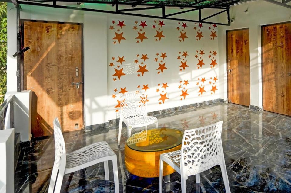 Hotel O YAMUNA RESORT Hotel in Noida