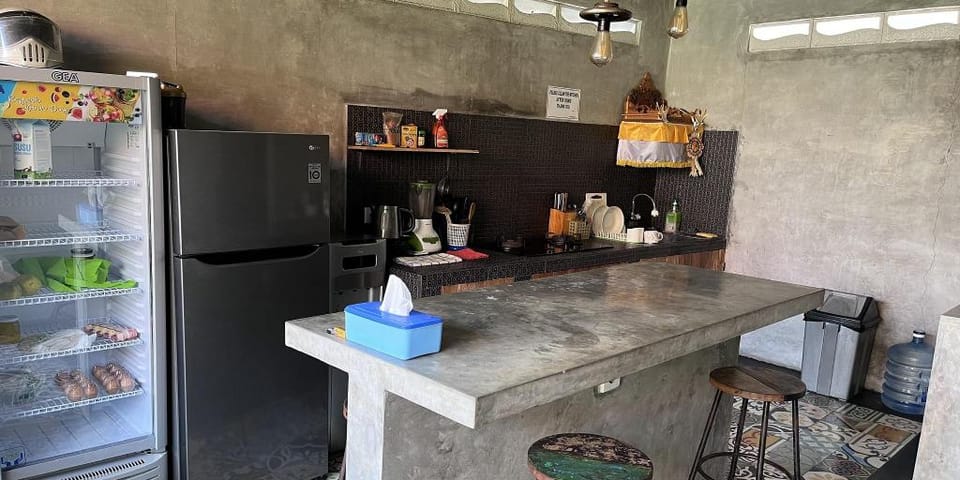 Pis Bolong Canggu Bed and Breakfast in North Kuta