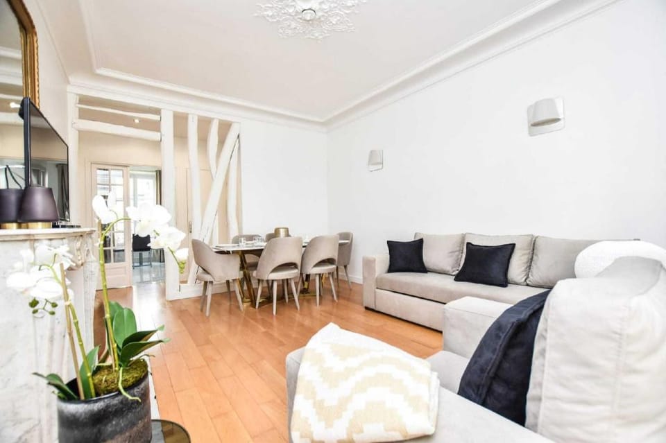 Charming Apartment - 2BR/4P - Pereire/Champerret Hotel in Paris
