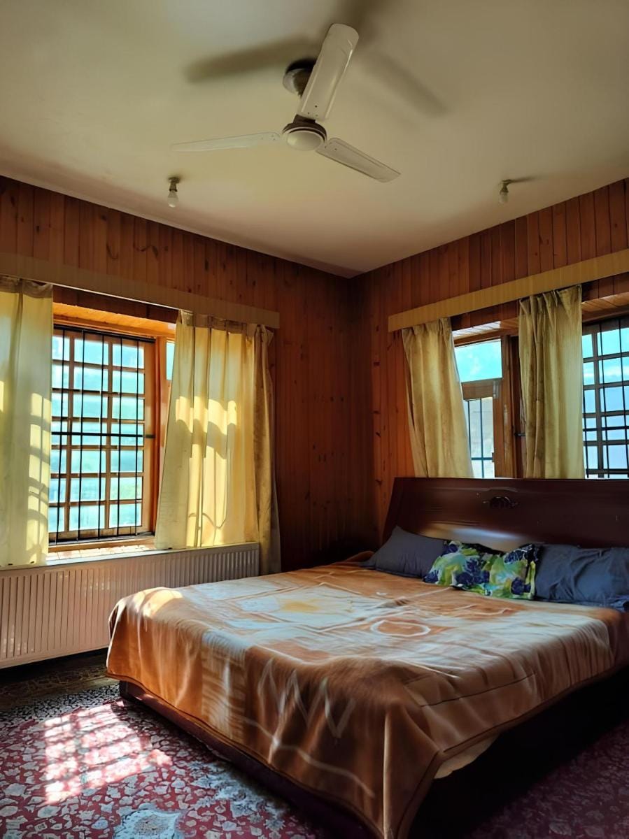 The Bilt farmhouse Vacation rental in India