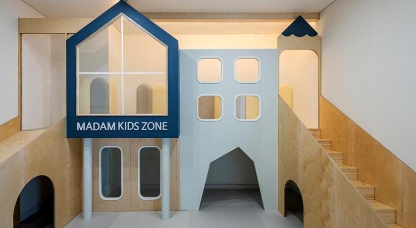 Pohang Madame Annette Pool Villa - dogs allowed Bed and Breakfast in South Korea