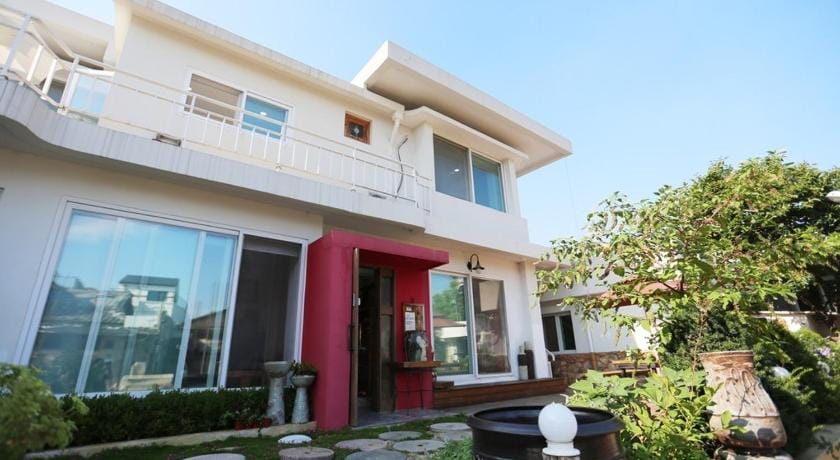 Kkol Pension Bed and Breakfast in South Korea